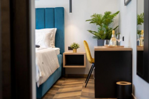 West Coast Deluxe Rooms - Vacation Rental